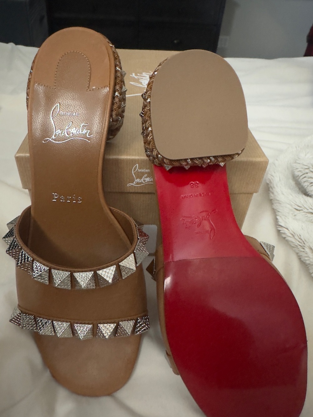 Christian Louboutin Tan Studded Slide Sandals with Signature Red Sole- size 38 - Picture 6 of 7